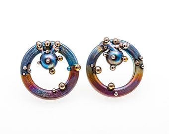 Titanium Circle Studs. Hypoallergenic Small Earrings. Bio compatible Titanium. Anodizing and Welding. Unique piece. Handcrafted in Finland