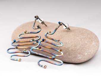 Serpentine. Large titanium earrings.