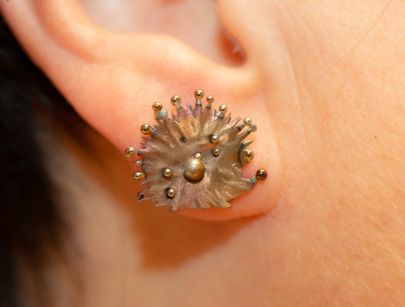 Biocompatible earrings deals