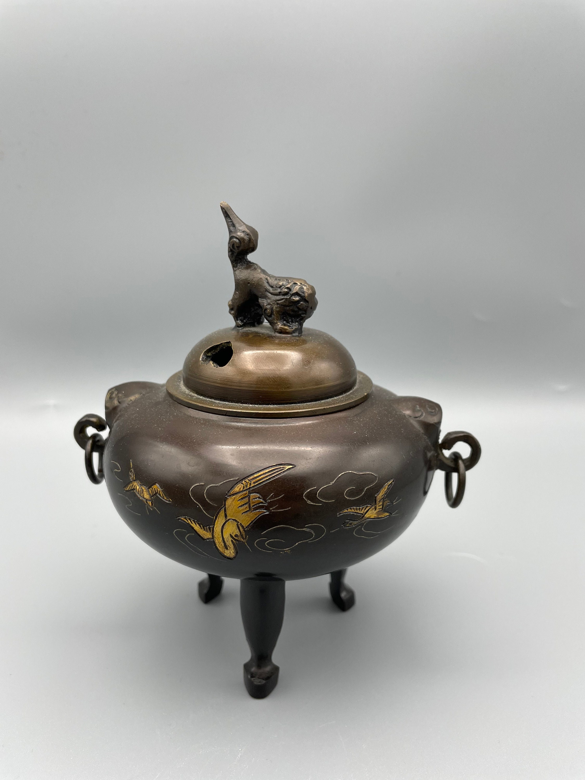 Brûle Parfum en Fer/ Incense Burner With Iron