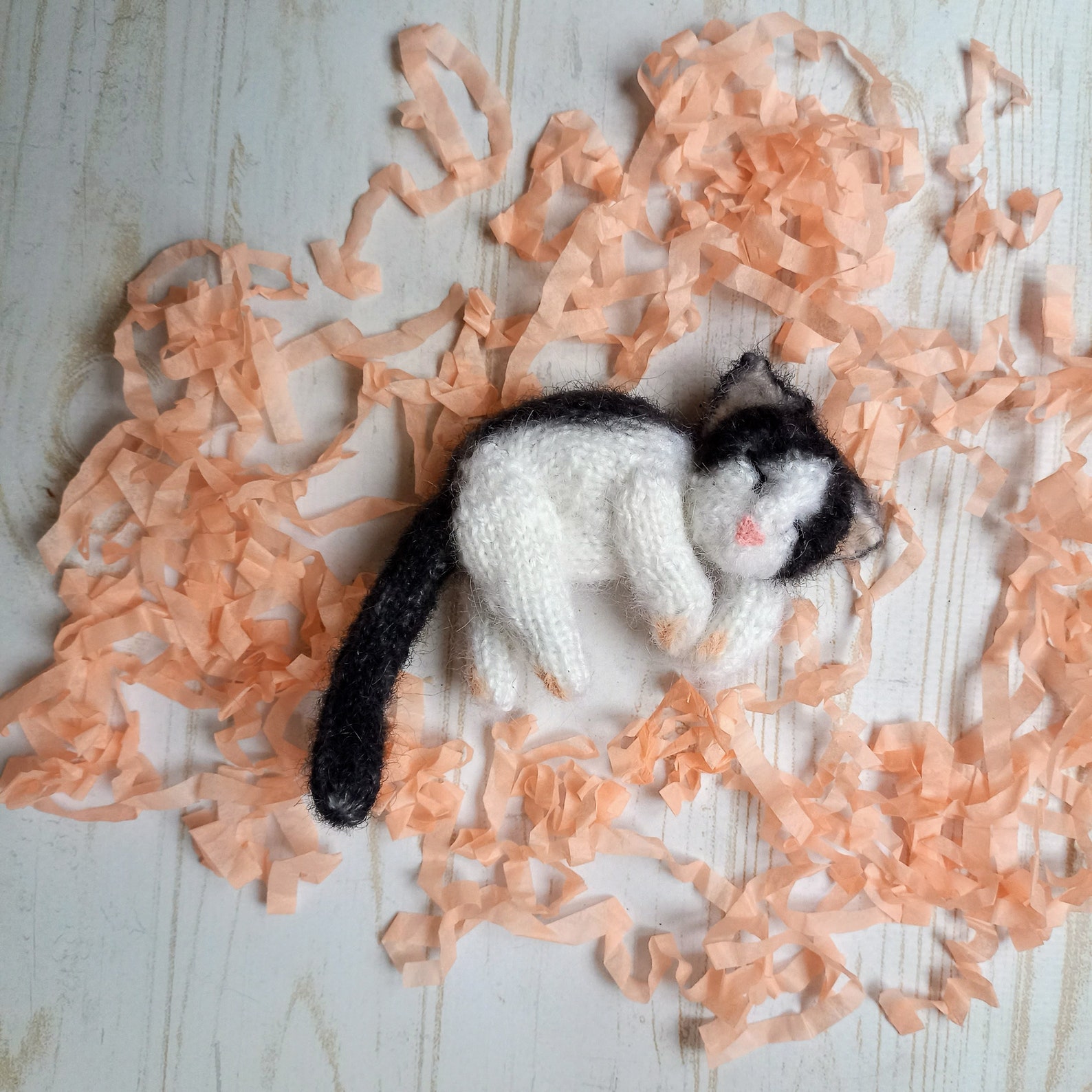 Knit Cat Toy, Kitten Toy, Stuffed Cat, Lie Cat Knit Toy, Knit Stuff Animal, Kitten Play, Cat