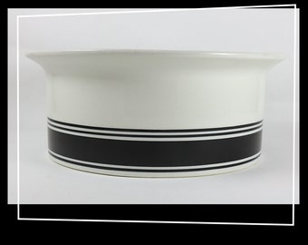 Arabia Finland Auflaufform | Faenza Schwarz | 22 cm Durchmesser | 1970er Jahre | Designer: Peter Winquist | Mid-Modern | Vintage-Keramik aus Skandinavien
