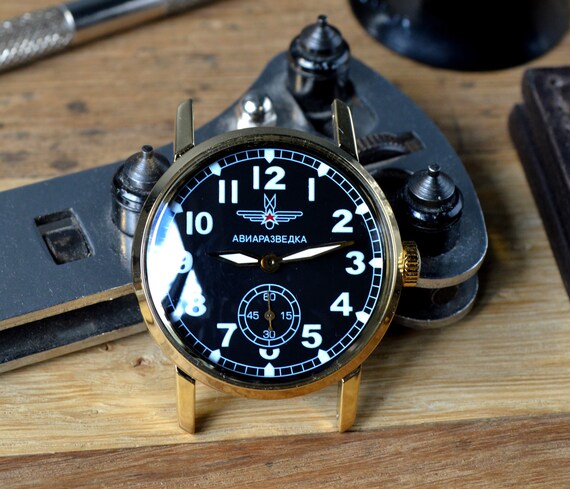 Men's Vintage Watch | Pobeda Military Watch | Sov… - image 3