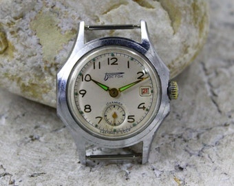 Vintage Wostok Men's Watch: USSR Era, 17 Ruby Jewels