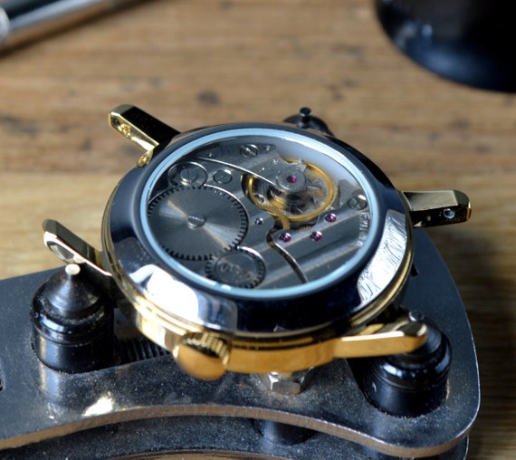 Men's Vintage Watch | Pobeda Military Watch | Sov… - image 4