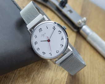 Vintage Luch Mens Watch: USSR Mechanical Wristwatch, 23 Jewels