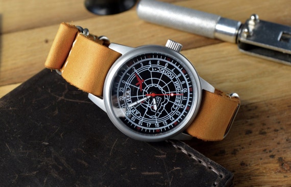 Men's Vintage Watch | Raketa Watch | Mechanical W… - image 7
