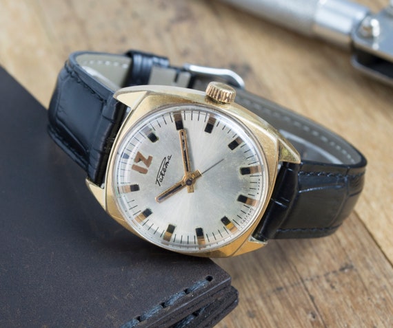 Men's Vintage Watch | Raketa Watch | Soviet Watch | Raketa USSR Watch | Analog Watch | Rocket wrist Watch | Watch Gift | Gift for Men |
