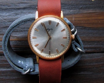Vintage Luch Gold Plated Watch: USSR Mechanical Mens Watch