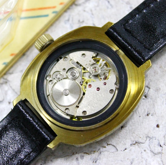 Men's Vintage Watch | Vostok Commander Watch | So… - image 5