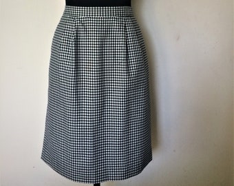 Vintage Dark  Navy and White Check Skirt