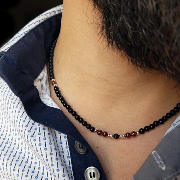 Black onyx necklace. Onyx and Garnet necklace for man. Thin necklace for man. Dark necklace Black neclace. Beaded necklace man Gifts for him