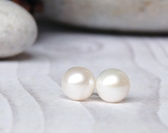 White pearls earrings. Small pearls stud earrings. White Freshwater pearl earrings. Pearls earrings. Gifts for her. Anniversary gifts.