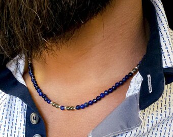 Collier pour homme en lapis-lazuli. Collier en lapis-lazuli, pyrite et argent. Bijoux pour hommes bleu. Cadeaux pour homme.