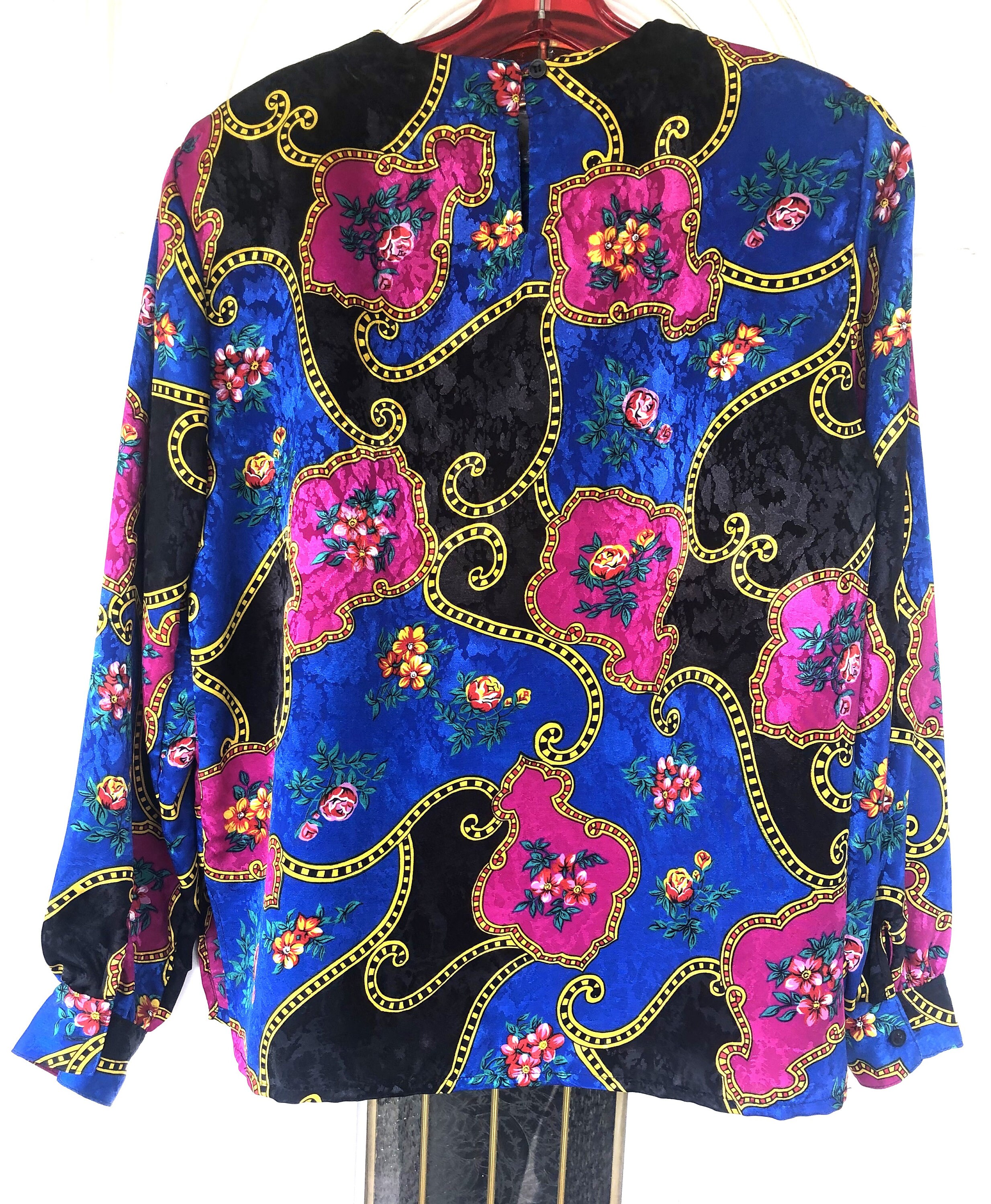 Womens Laura & Jayne Collection Long Sleeve Shiny Medallion Etsy