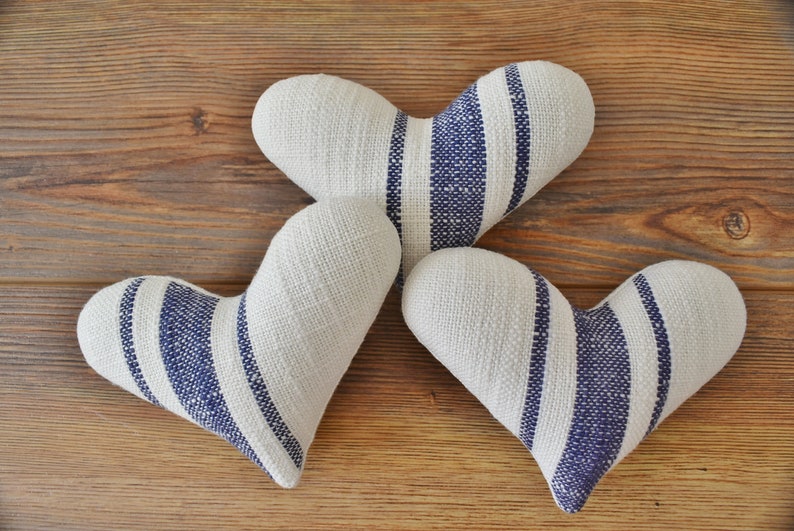 Primitive Heart Bowl Fillers ~ Grain Sack Fabric ~ Farmhouse Ornies