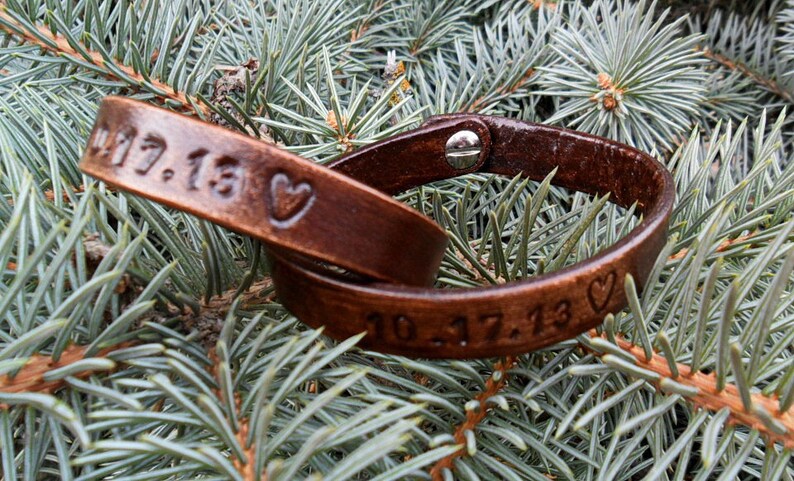 2x Best friends bracelets Cuff leather bracelets BFF bracelet His Hers Bracelets Wedding anniversary gift Personalized engraved wristband