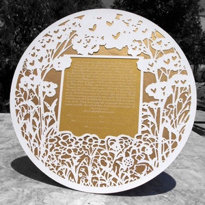 Floración del bosque - Ketubah con corte de papel en forma circular