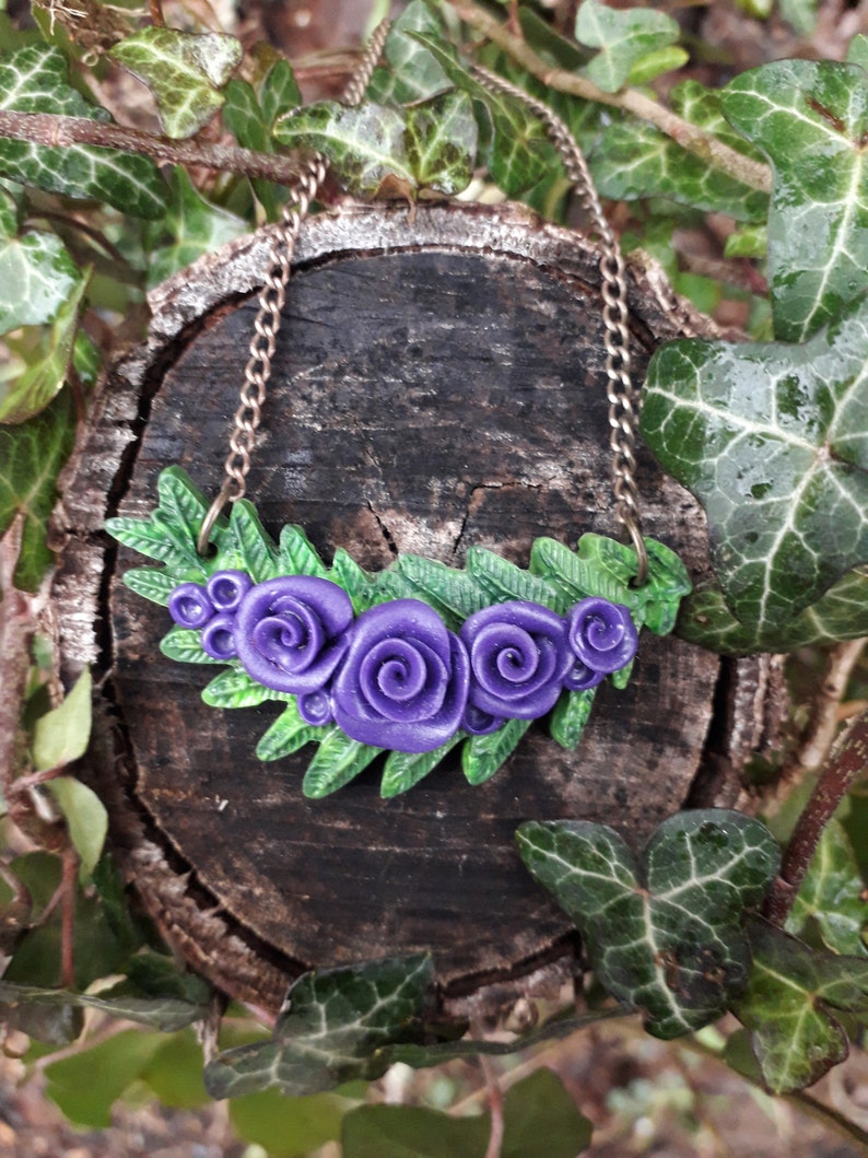 Clay rose jewelry Green fairy flower necklace Polymer clay roses necklace Forest fairy flower pendant Elegant rose necklace,Meleth
