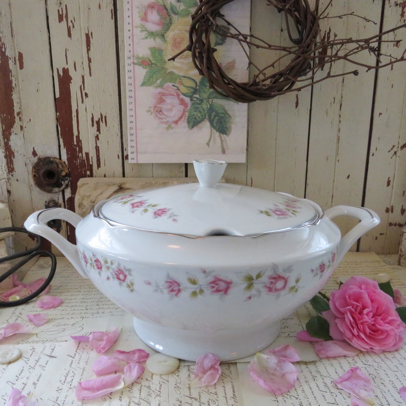 Vintage Soup Tureen with Drip Plate. Beautiful Shabby Chic image 2