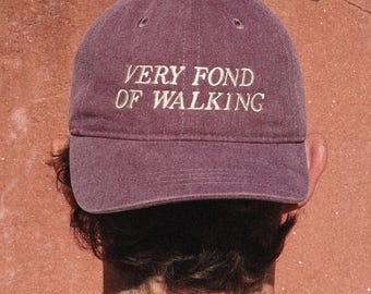 Erg dol op wandelen geborduurde hoed | Jane Austen-cadeau | Pride and Prejudice leesgrage merchandise Elizabeth Bennet Dad Cap Dark Academia Aesthetic