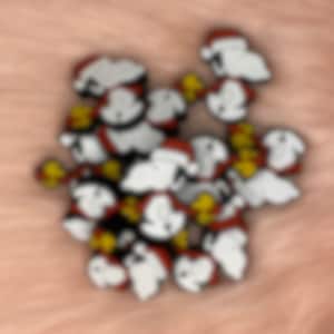 576 Jiti&#39;s Touch Exclusive: Christmas Dog with Bird Silicone Focal Bead