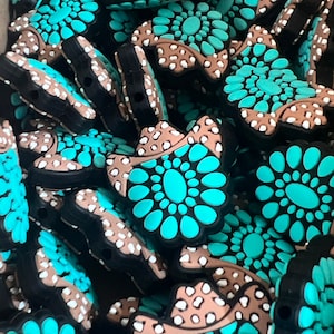 547 Jeweled Hat Silicone Bead