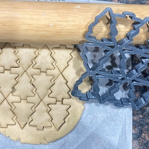 9299 Multi Christmas Tree Cookie Cutter