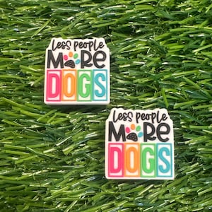 1118 Less People Mire Dogs Silicone Focal Beads