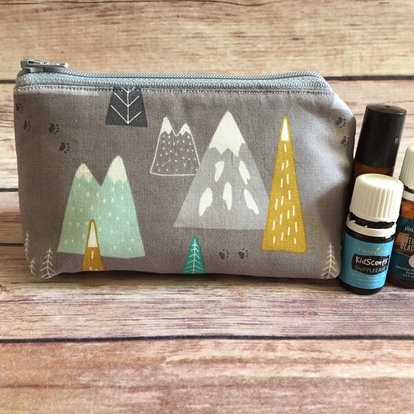 essential oil bag, essential oil storage, essential oil holder, oil pouch, essential oil bag for roller bottles, oil carrying case, mountain