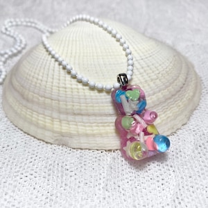 Handcrafted Cute Gummy Bear Resin Pendant, Full of Clay Candies and Sprinkles, Kawaii Handmade Necklace on White Ball Chain, Dainty