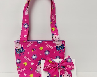 Pig bows, Pink Pig, Pig purse, Pink Pig Purse,  hair bows for girls, Piggie bows, Character bow