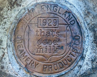 NEW ENGLAND Creamery Milk Can, milk Jug, 1929 Copper Sign Plate, Tag Number, Vintage Milk Can, Antique, Farmhouse Antiques Rustic Home Decor