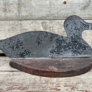 Antique Duck Decoy, Trade Sign, Vintage Wooden Duck Decoy, Hand Painted, Early Primitive Americana Home Decor, Wood Duck, Old Paint Folk Art