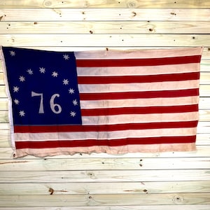 Vintage 1976 Bicentennial Bennington Flag: 13 Star American Flag