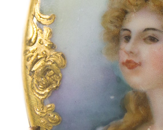 Victorian Mourning Brooch Painted on Porcelain Ed… - image 4