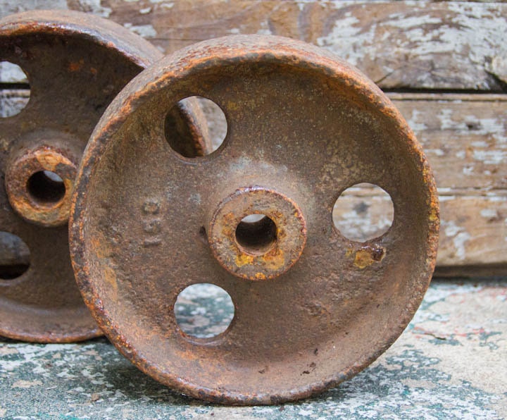 Antique Cast Iron Wheels Railroad Cart Wheels Hit Miss Engine Etsy