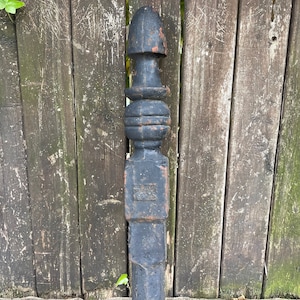 Antique Cast Iron Post, Fence Gate Post, Victorian Architectural Salvage, Outdoor Decorations, Yard Art, Rustic Home decor, 1800s Garden Art