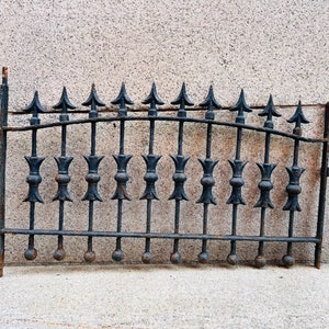 Antique Wrought Iron Garden Gate: Victorian Shabby Chic Decor