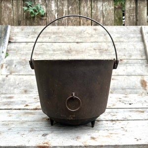 Large Antique Cast Iron Cauldron, Farmhouse Antiques, Witch&#39;s Caldron, Garden Planter, Wash Pot Tub, Vintage Bean Pot, Cast Iron Fire Pit