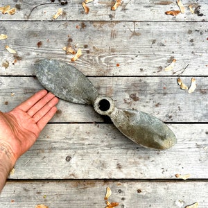 Vintage Brass Boat Propeller: Nautical Garden Decor, Salvaged Patina