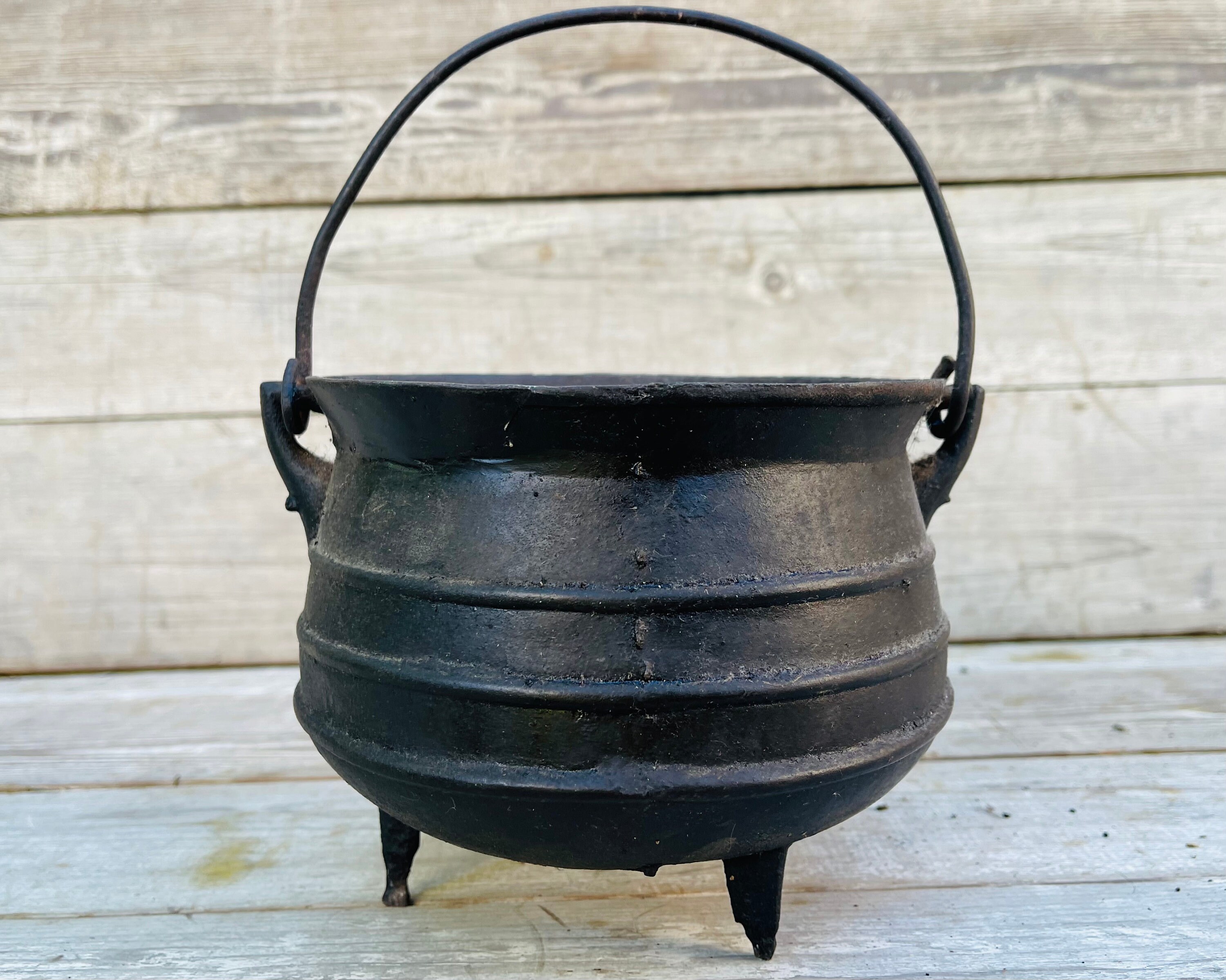 Small Antique Cast Iron Cauldron Farmhouse Antiques Etsy