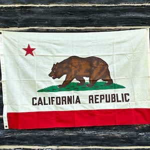 Vintage California Flag, California Republic Bear Flag, Large Wall Hanger Hanging CA, Old Flag, CA Wall Decor, Gift Idea, Worn in Old Flag