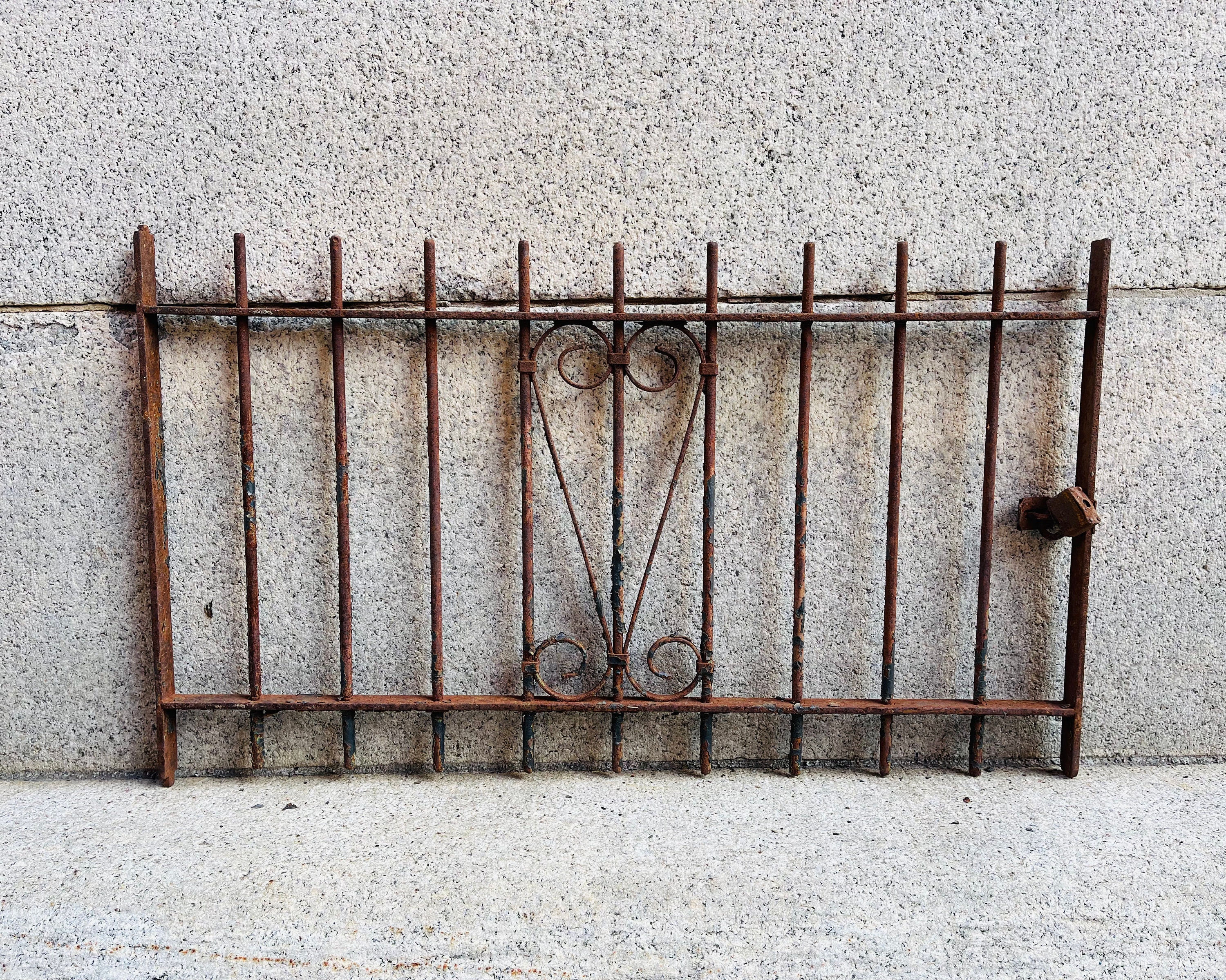 Victorian Wrought Iron Heart Gate: Antique Garden Fence, Shabby