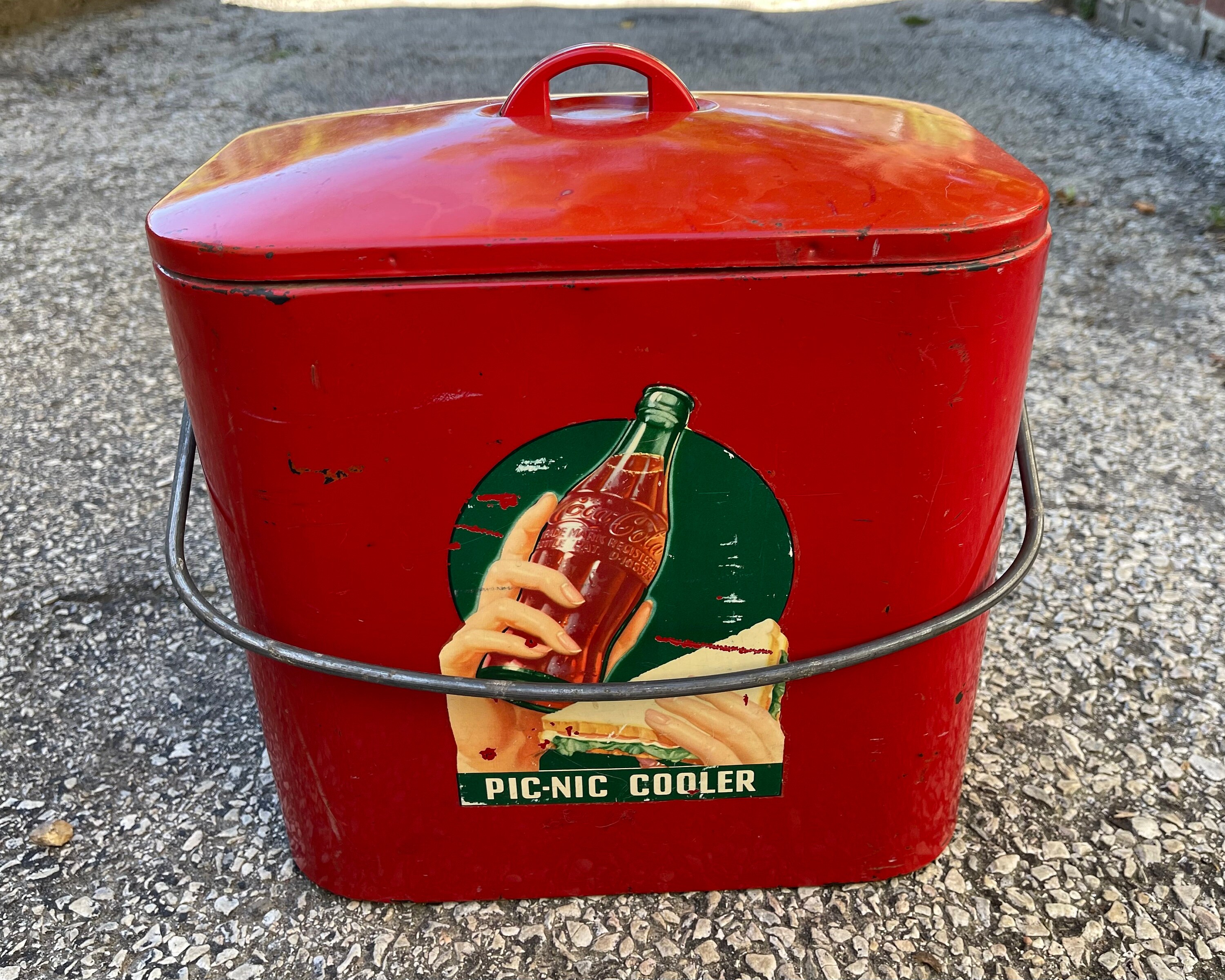 Coca cola best sale picnic cooler