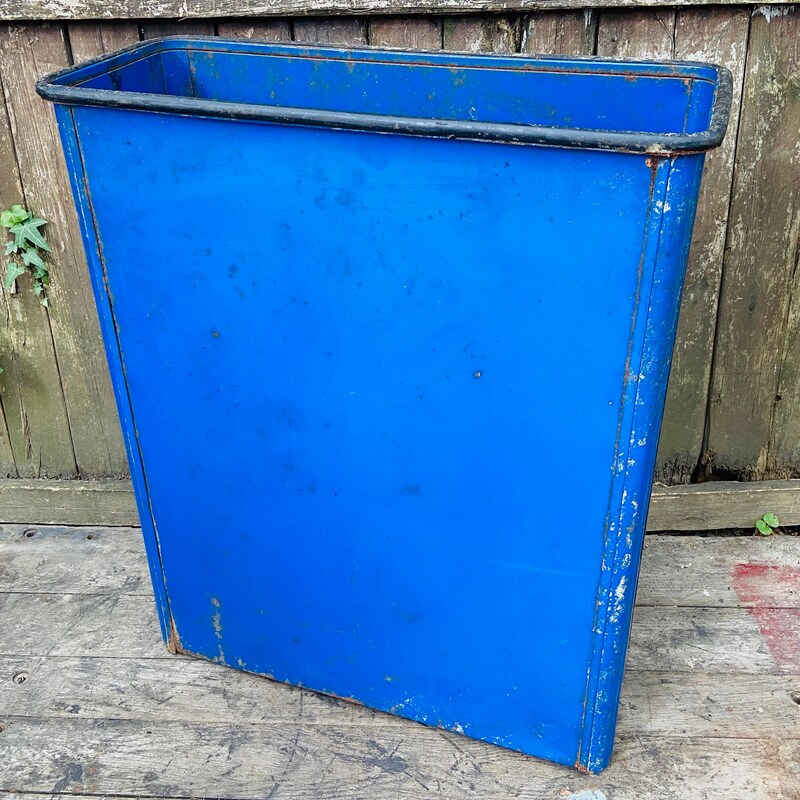 Vintage Trash Can - Etsy