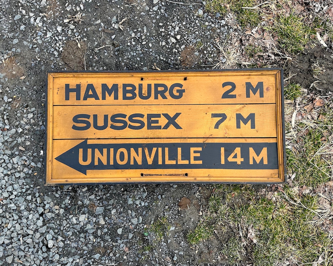 Antique Wooden Unionville New Jersey Sign 19th Century, Hamburg Sussex