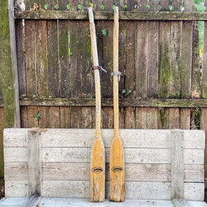 Vintage Wooden Boat Oars 59'' Nautical Wall Decor Pair Shabby Rustic Beach House Indoor Outdoor Decorations Old Wooden Paddles Woood Paddle