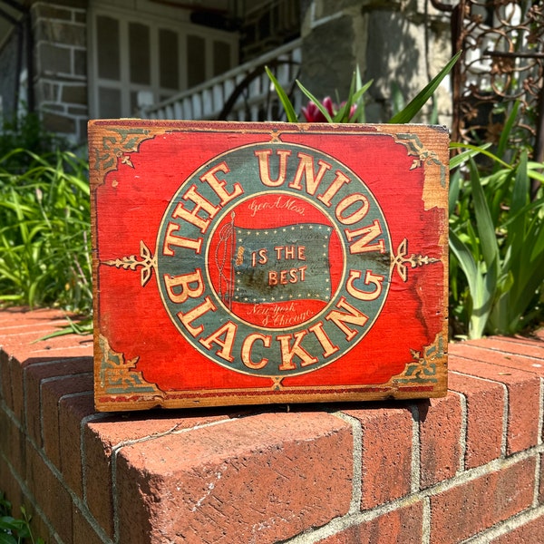 THE UNION Blacking Wooden Crate New York, Flag Graphic, Early Wood Box, Paper Label, Advertising, Storage Bin, Home Decor