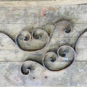 Vintage Iron Corbels Twisted Iron Brackets Large Metal Shelf Pieces Wall Decor Hangers Architectural Salvage Chippy Paint Shabby Chic Rustic